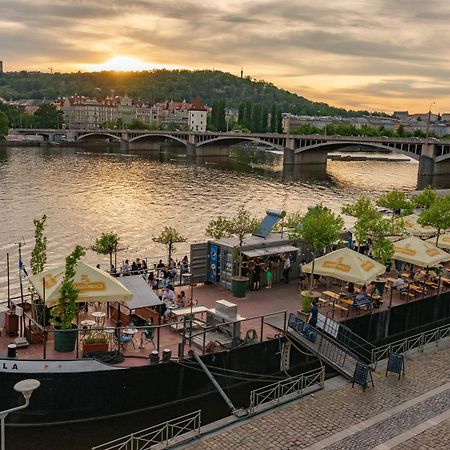 Cozy Homestay At Andel Praga Zewnętrze zdjęcie