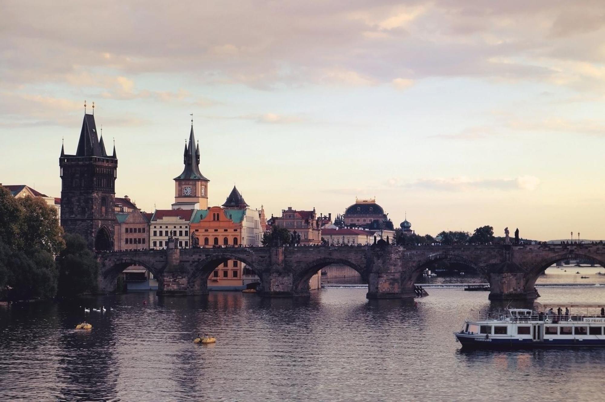 Cozy Homestay At Andel Praga Zewnętrze zdjęcie